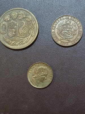 Set of Peruvian coins 1960-70