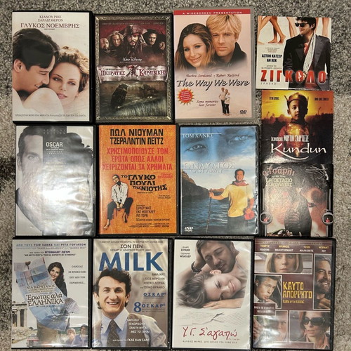 DVDs like new, pack of 28, classic and new movies