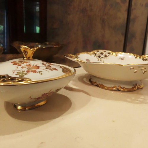 Antique 4-Piece Porcelain Set 1940s with 22K Gold from Germany like new