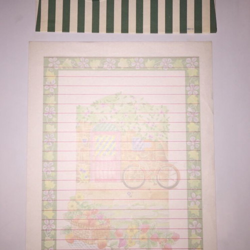 Correspondence set like new