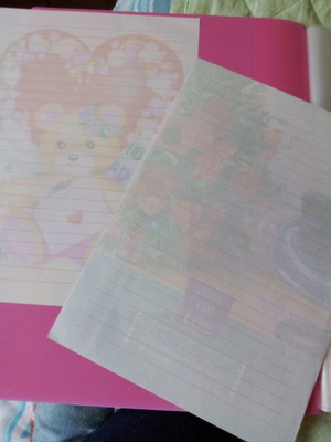 Letter papers 90s like new, vintage set of 2