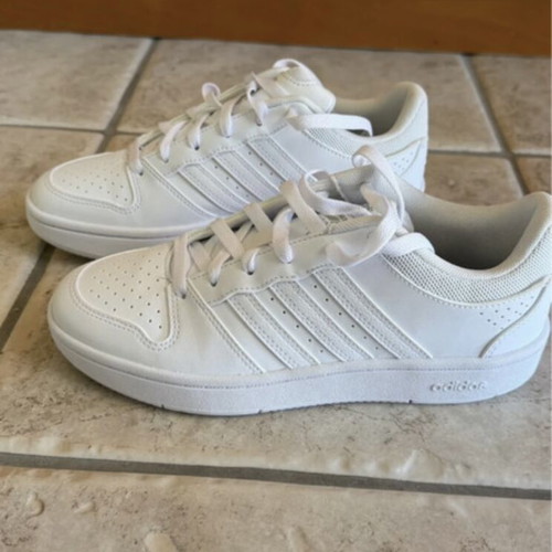 Adidas white sneakers new, size 38.5