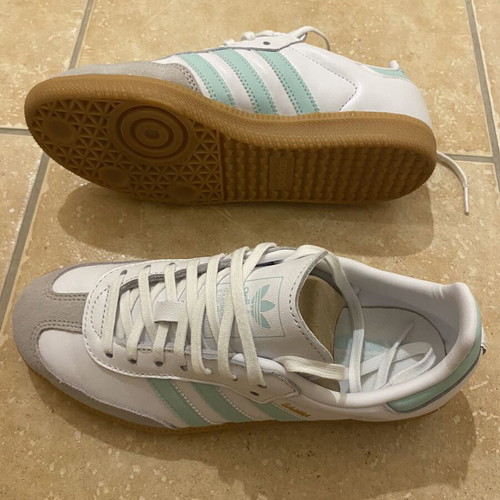 Adidas Samba Og J γυναικεία αθλητικά σαν καινούργια, μέγεθος 38, λευκά με μέντα
