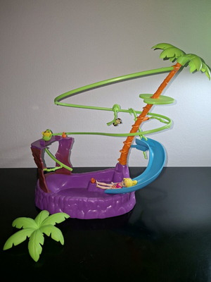 Polly Pocket Zipline Adventure Pool used with missing parts and discoloration