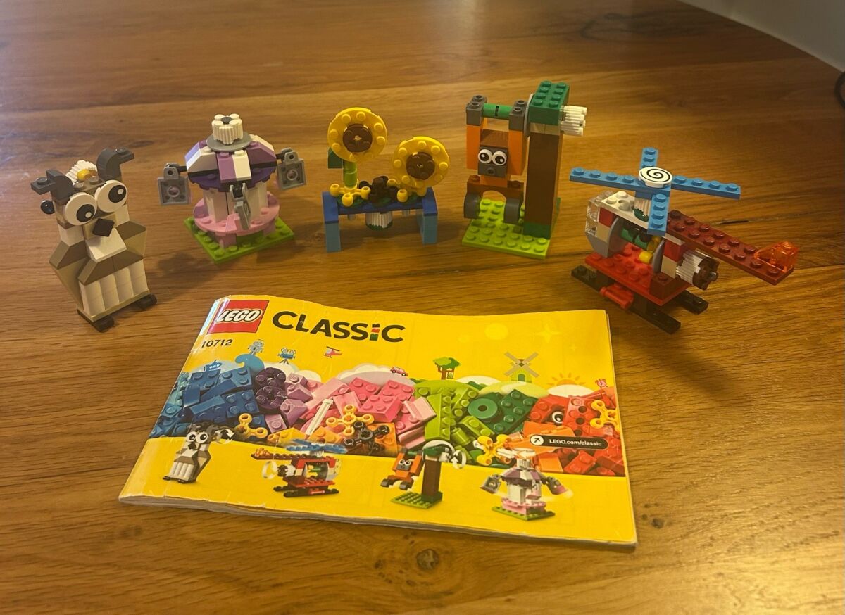 Lego Classic 10712 like new, bricks with… - € 10,00 - Vendora.cy