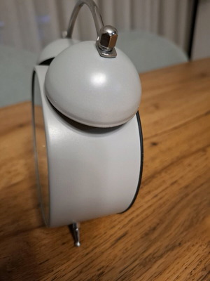 Table clock like new