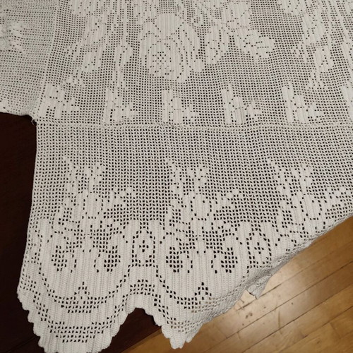 Handmade knitted blanket like new, dimensions 200x210