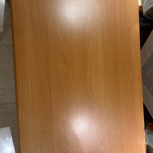Room desk like new with 2 drawers
