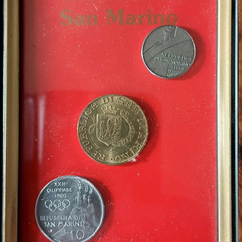 San Marino coin collection new, 3 coins in frame