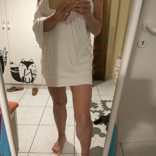 Zigzag dress used, size M-L, white