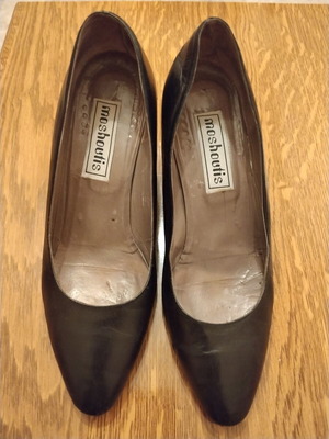 Pumps black leather size 39 used, heel height 8cm