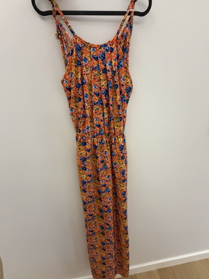 Regalinas floral tirante dress with waist belt new