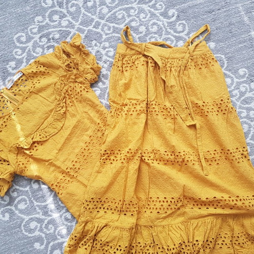 Women's cotton set blouse with skirt like new, mustard color, size XS