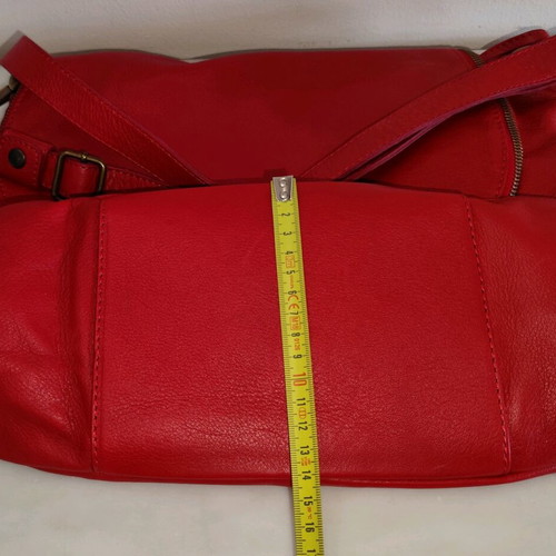 Tuscany Leather shoulder bag red like new