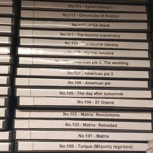 DVD collection used, 300 pieces, almost unused