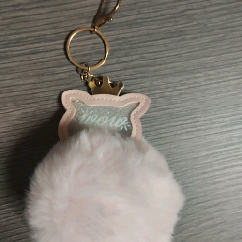 Keychain set like new, pack of 6, multicolored