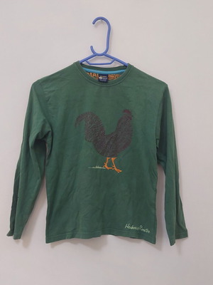 Children's T-shirt size 140 cm like new, green