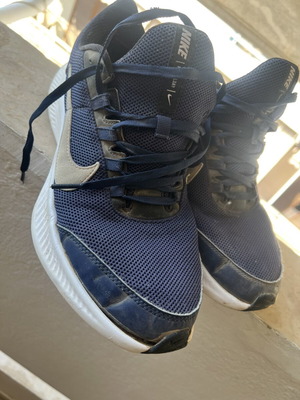 Αθλητικά παπούτσια Nike νούμερο 45, άσπρα και μπλε