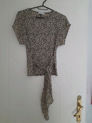 Leopard T shirt Pink Woman size M like new