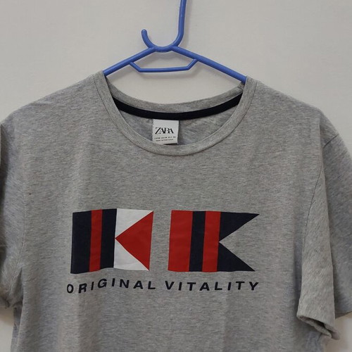 Zara men's t-shirt size S like new, gray multicolor