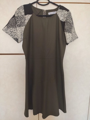 Women's Dress Medium Spanish Made like new