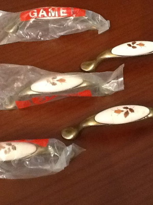 Handles new, brass with porcelain decoration, set of 5