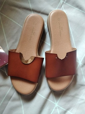Sandals size 37 new, beige and brown with metal detail