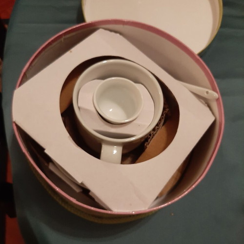 Children's dinner set for girl new in box
