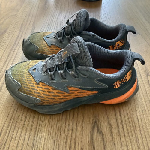 Nike children's sneakers sizes 29.5 to 32