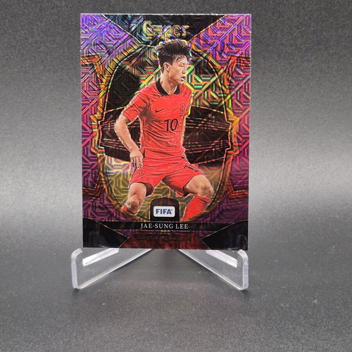 2022 Panini Select FIFA Terrace Purple Mojo Prizm Jae-Sung Lee #33 South Korea card