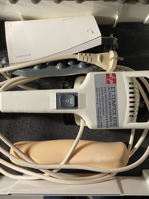 Massage device like new for back