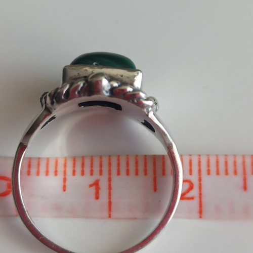 Silver 925 ring with malachite, handmade vintage, like new
