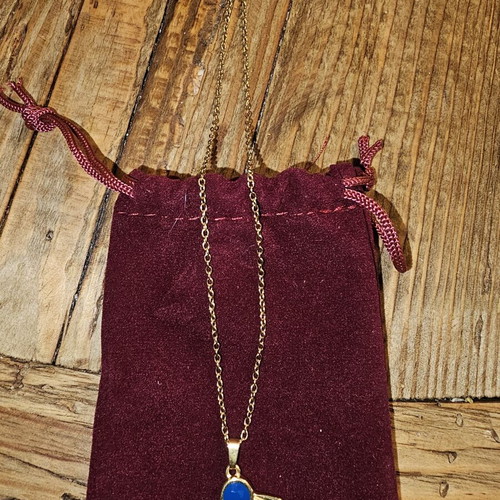 Gold pendant new stainless steel, very cute