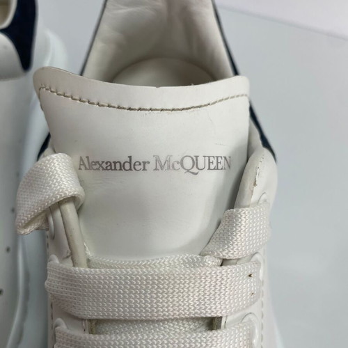 Alexander McQueen Oversized Sneakers like new, size 38, white