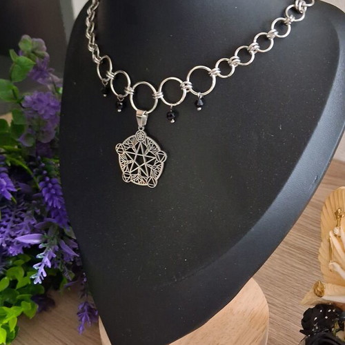 Handmade Stainless Steel Chainmail Choker new with Austrian glass pearls
