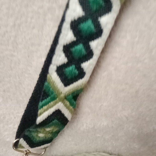 Knitted hand bag new with small cotton yarn