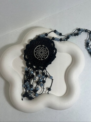 Handmade necklace vintage dreamcatcher design like new, black and silver