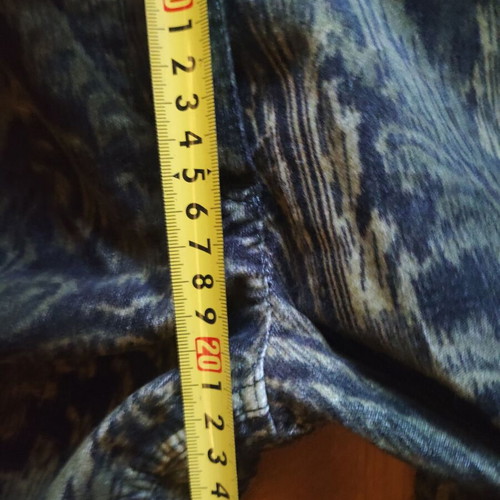 Madeleine paisley trousers in stretch velvety fabric like new