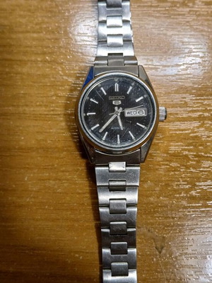 Seiko 5 αυτόματο γυναικείο ρολόι σαν καινούργιο, waterresistant, stainlesssteel