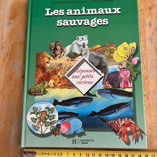 Les animaux sauvages book used, French