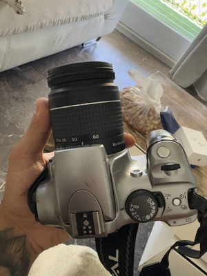 Canon EOS 300D camera with 28-80 lens and SD card used