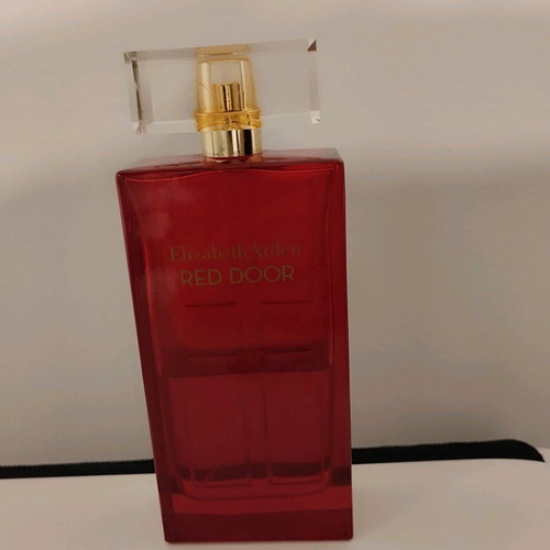 Red Door Elisabeth Arden women's perfume used, 100 ml eau de toilette