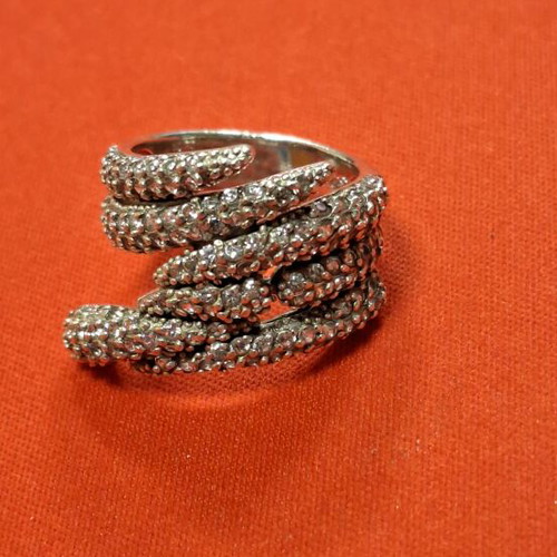 Silver ring with 925 stamp like new