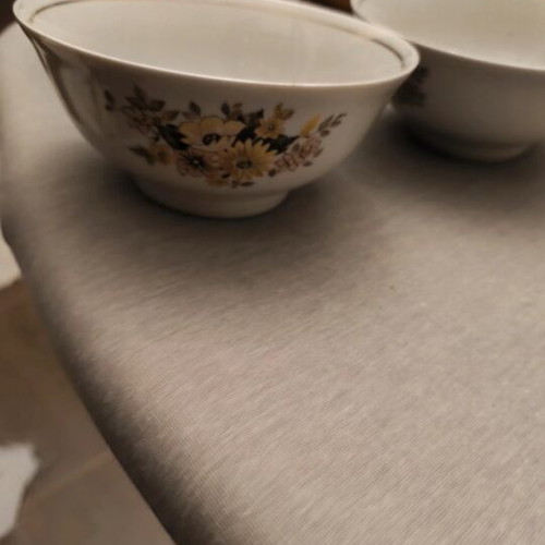 Serving bowls set of 3 like new