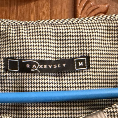 RAXEVSKY dress size M with lining new
