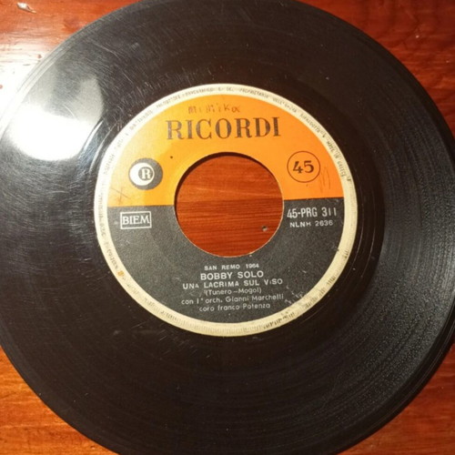 San Remo 1964 45rpm record used, no cover