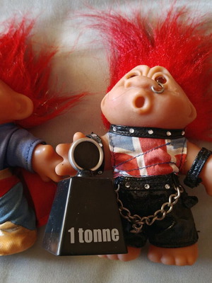 Collectible figures 'Efhoulides'