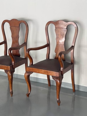 Armchairs with wood and leather seats like new, set of two