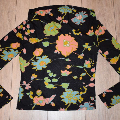 Red Valentino blouse with flowers like new, size 46