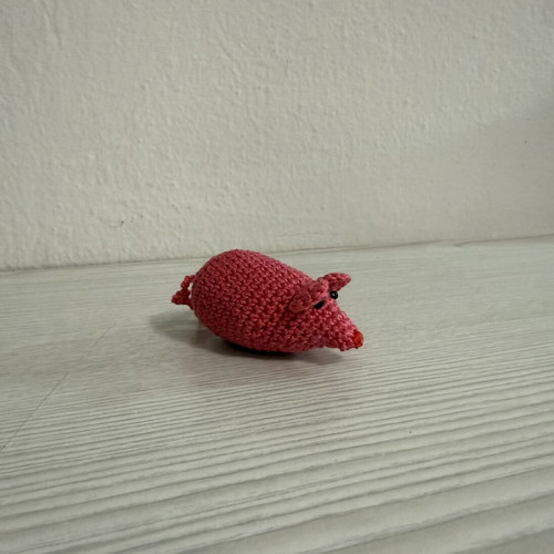 Knitted mouse like new, handmade